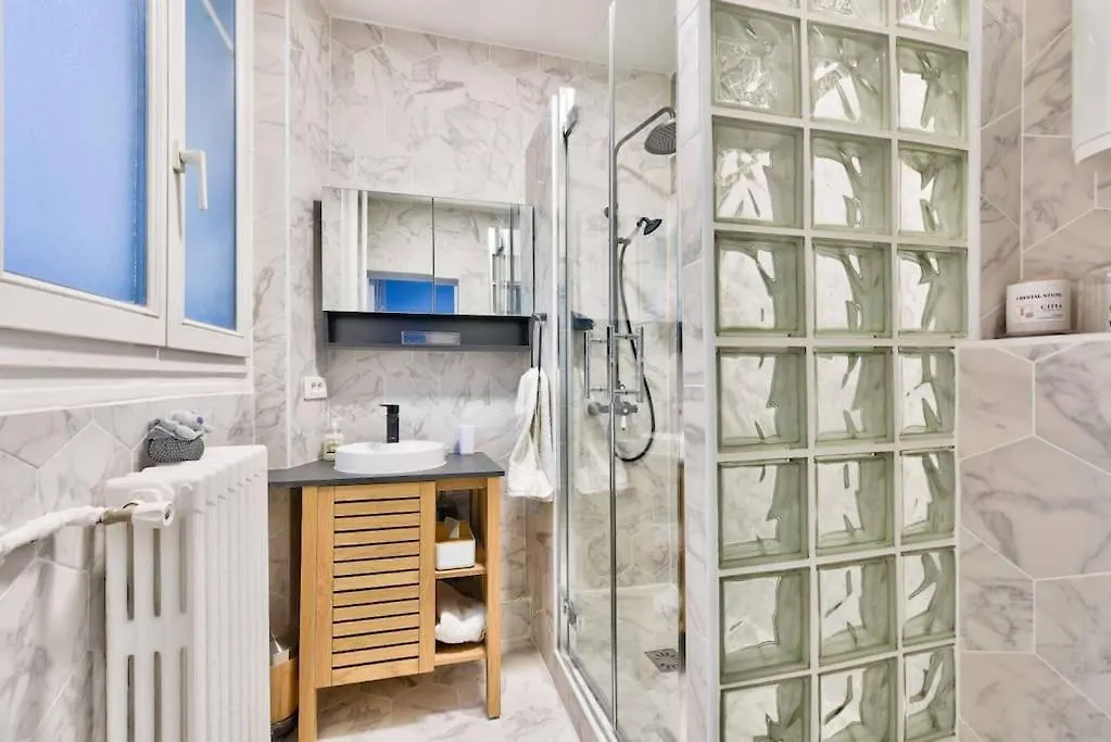 Apartament Nice 3Br Flat Near Porte D'Orleans Metro Station Paryż