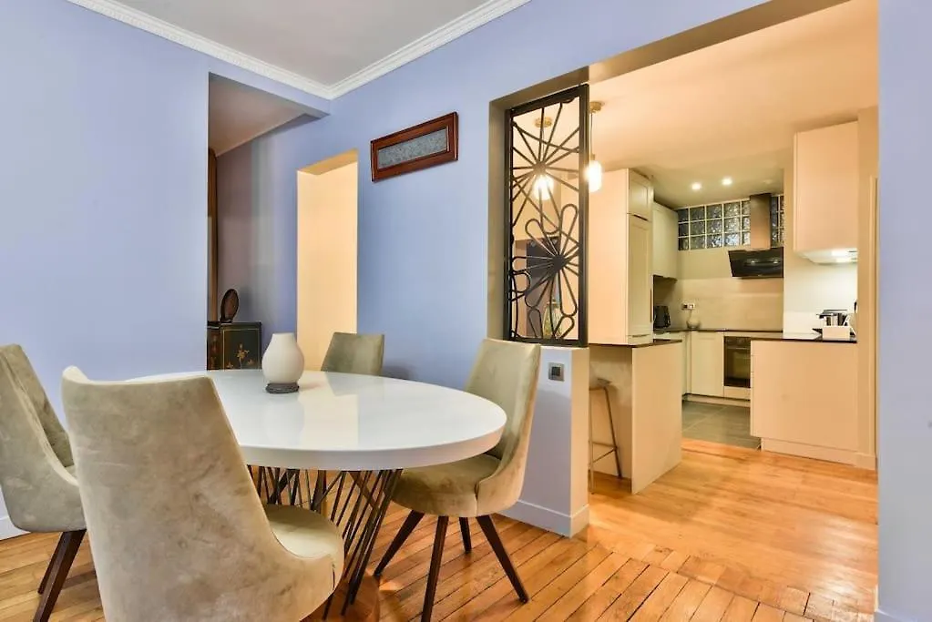 Nice 3Br Flat Near Porte D'Orleans Metro Station Appartement Parijs
